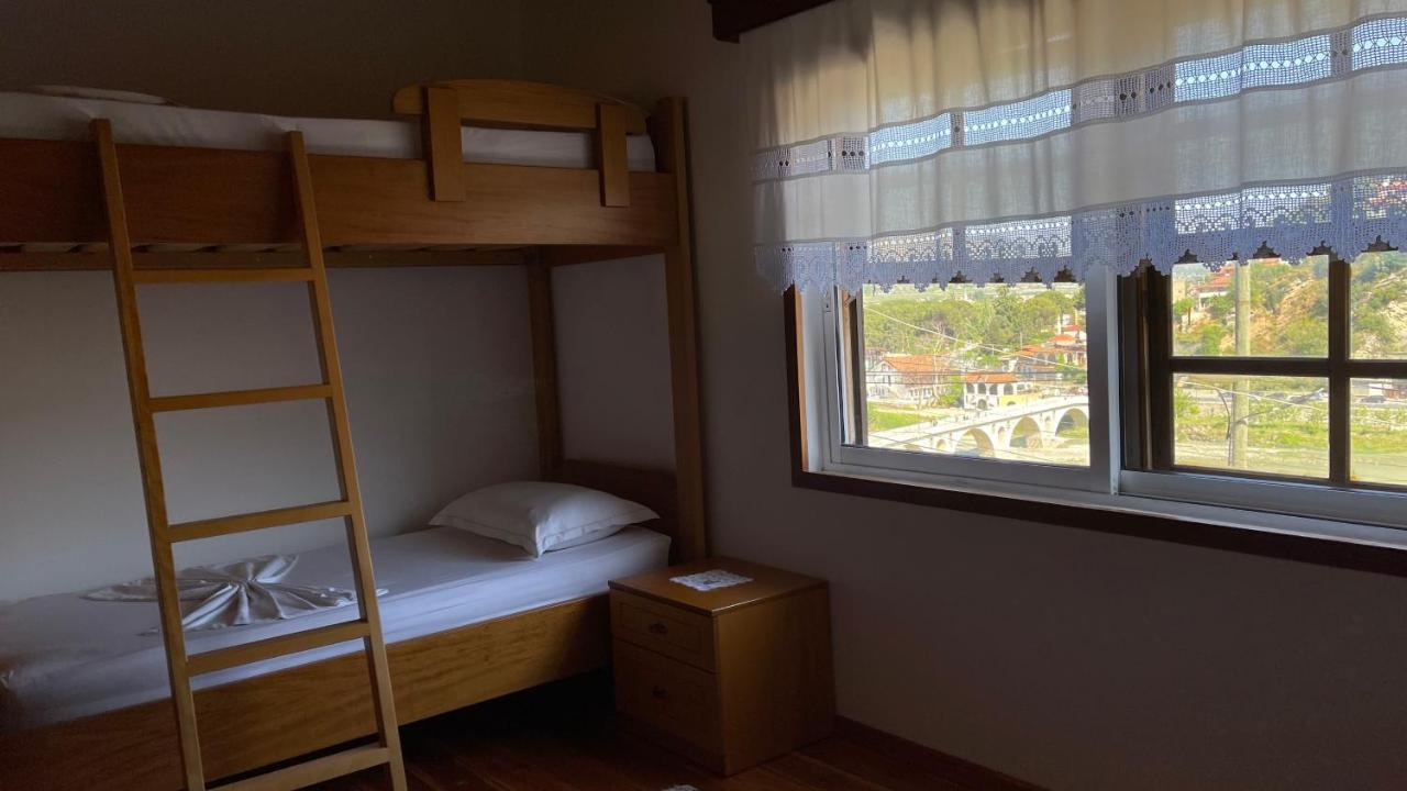 Ana Rest House Hostel Berat Zewnętrze zdjęcie