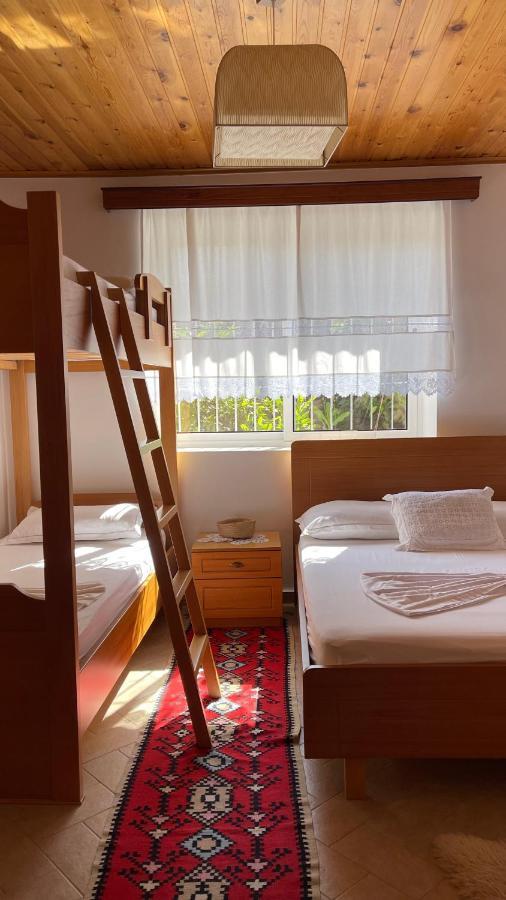 Ana Rest House Hostel Berat Zewnętrze zdjęcie