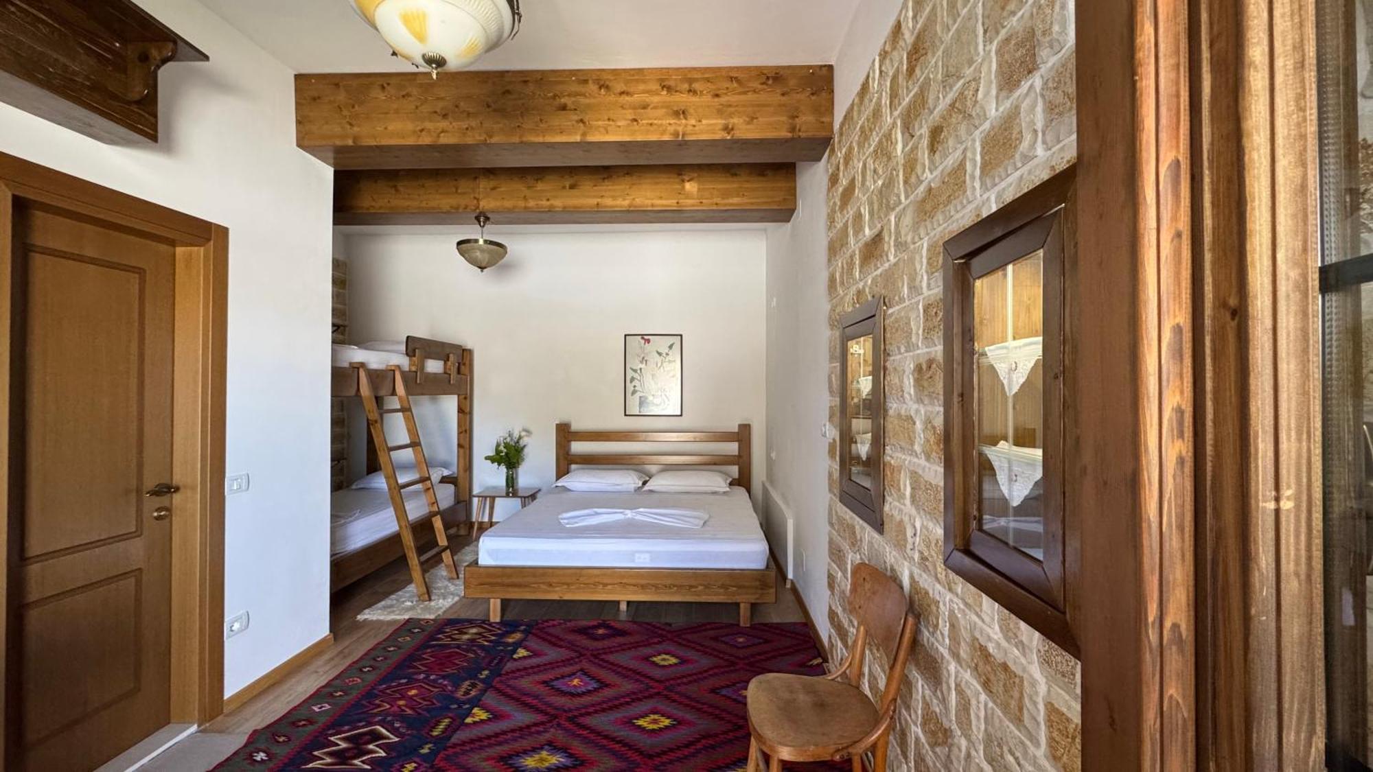 Ana Rest House Hostel Berat Zewnętrze zdjęcie